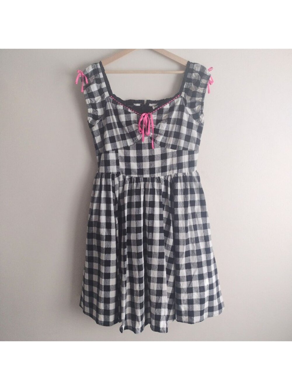 Unique Vintage Gingham Cowgirl Dress XL Black White Gingham Milkmaid Country Mid